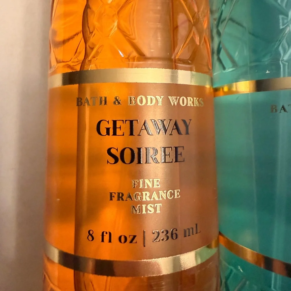 NEW Bath &‎ Body Works Lost In Santal And Getaway Soiree Full Size 8 oz.